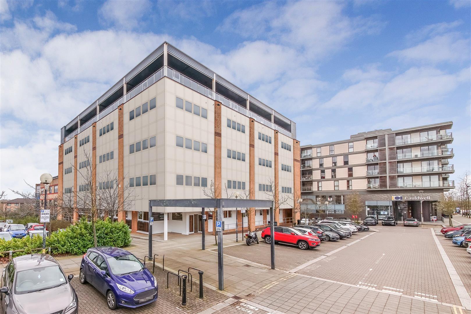 352 Avebury Boulevard, Central Milton Keynes, Milton Keynes